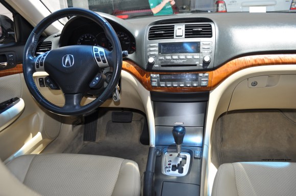 acura interior