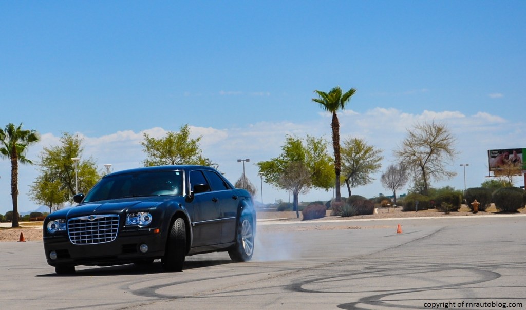 2006 Chrysler 300 SRT8 Teaser