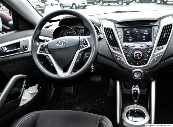 veloster interior